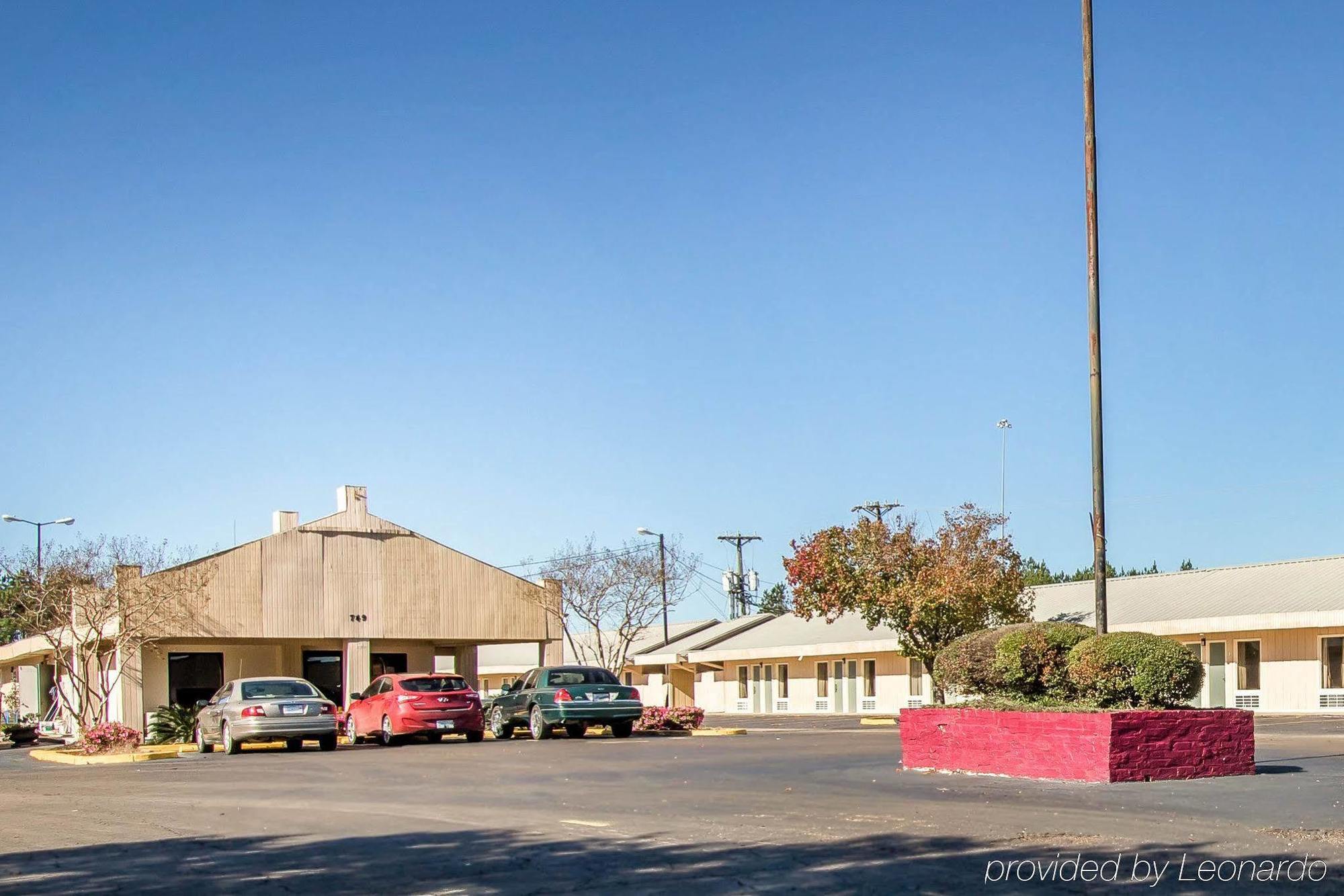 Americas Best Value Inn - Brookhaven Exterior foto